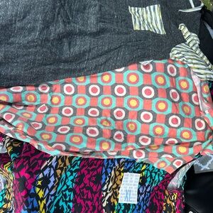 LuLaRoe Black and Yellow Patterned Fabric